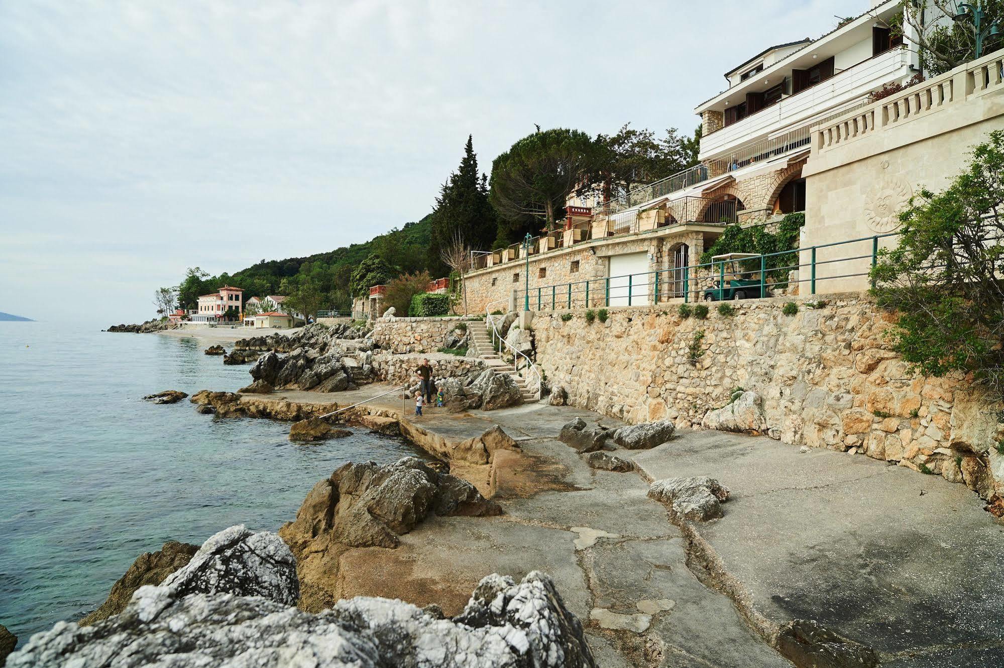 Villa Kleiner Moscenicka Draga Exterior photo